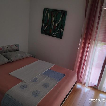 Spacious Apartment With Big Garden Near Beach Split Ngoại thất bức ảnh