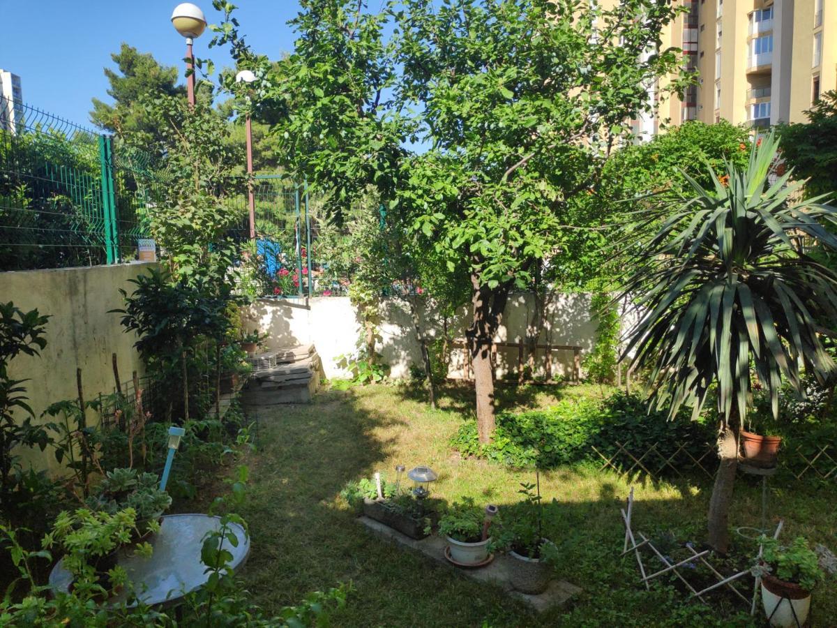 Spacious Apartment With Big Garden Near Beach Split Ngoại thất bức ảnh